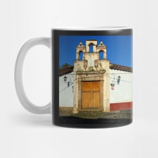 Porte d'entré maison à Patzcuaro Mug